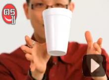 เทคนิคง่ายๆ "มายากลโชว์สาว" ถ้วยกาแฟลอยได้ เทคนิคง่ายๆ "มายากลโชว์สาว" ถ้วยกาแฟลอยได้